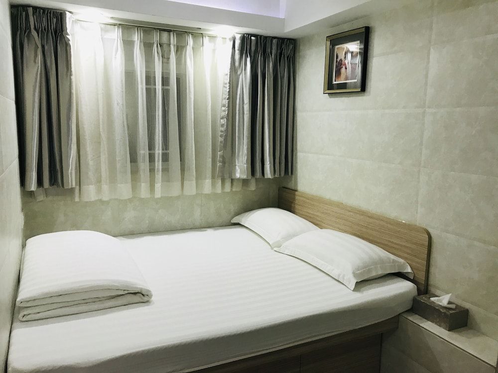 AA Inn Superior Double Room, 1 Queen Bed 3