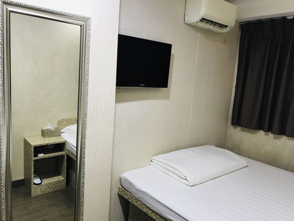 AA Inn Superior Double Room, 1 Queen Bed 2