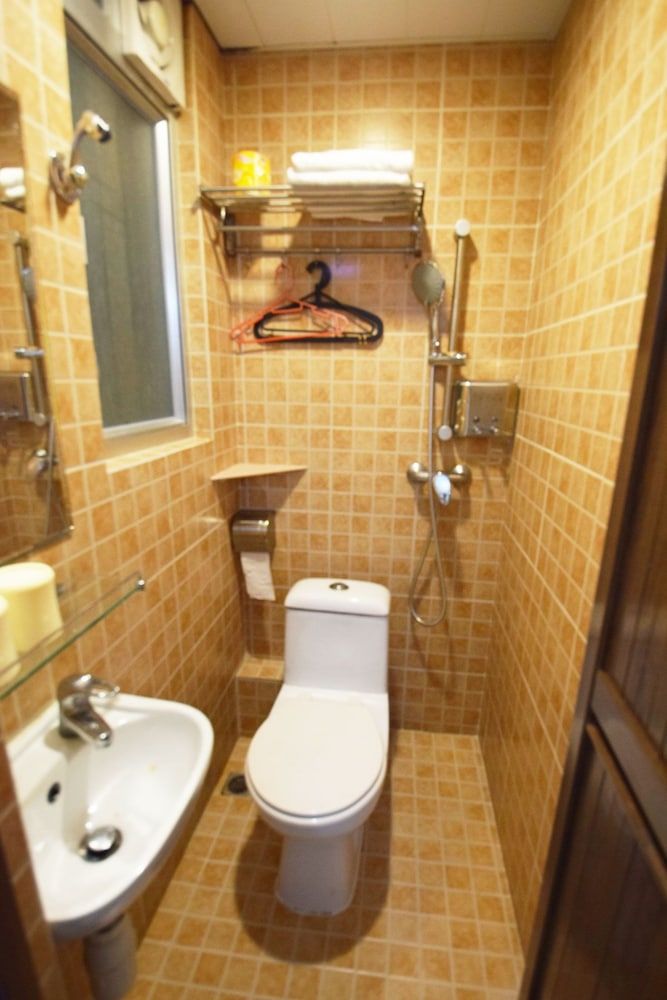 Wai Fan Guest House Basic Quadruple Room, 2 Double Beds, Non Smoking 5