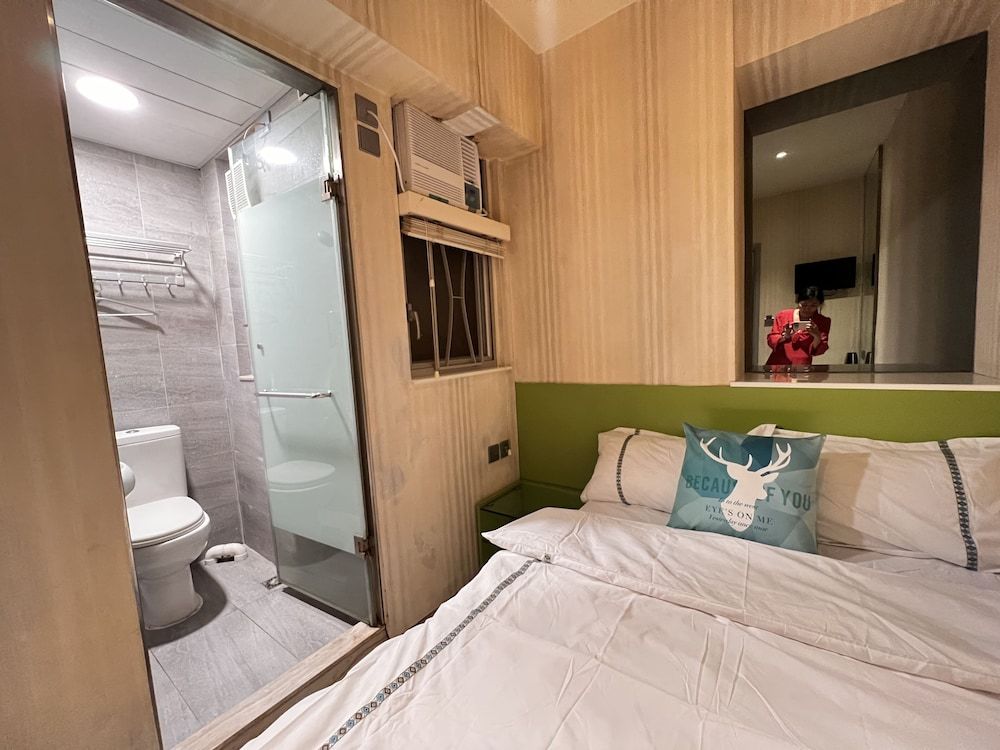 undefined POP E INN 5