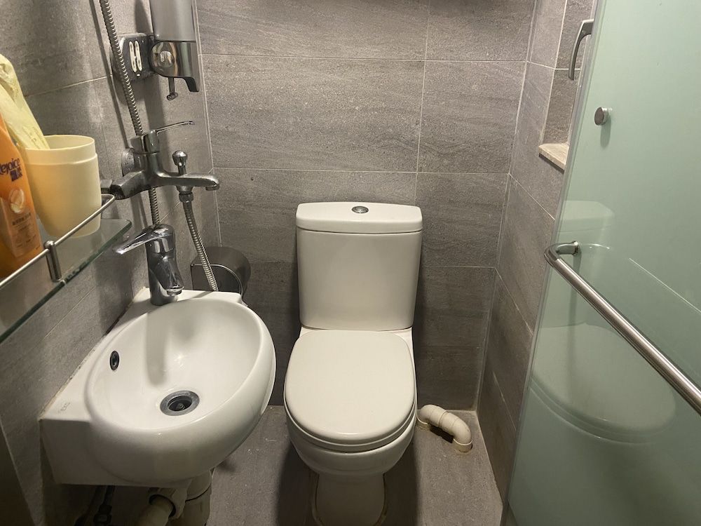 POP E INN Basic Single Room 22