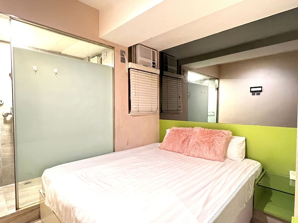 undefined POP E INN 4