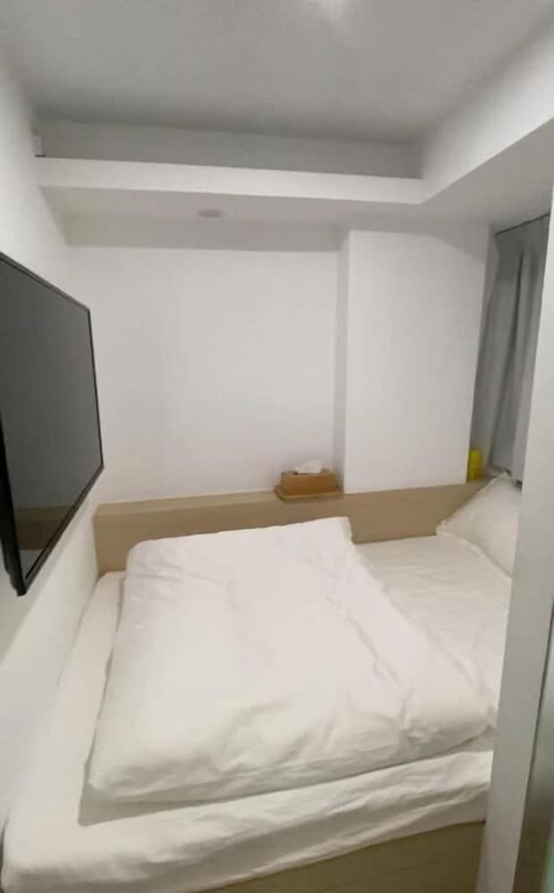 Junior Room