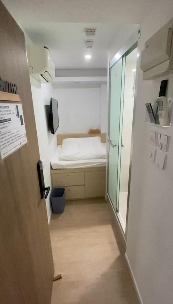 Junior Room