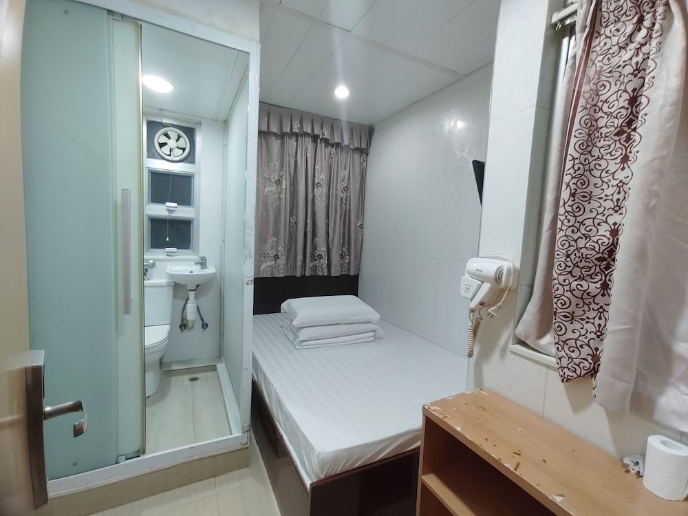 Basic Double Room