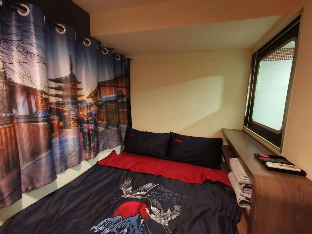 undefined KMB hostel 7