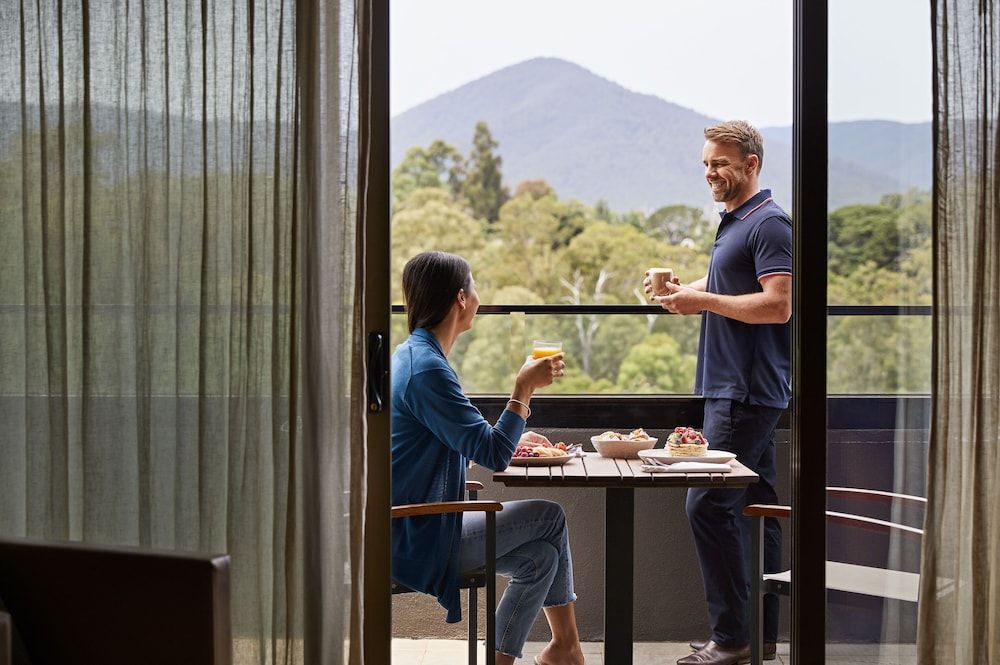 RACV Healesville Country Club & Resort Premium Mountain View Room 2