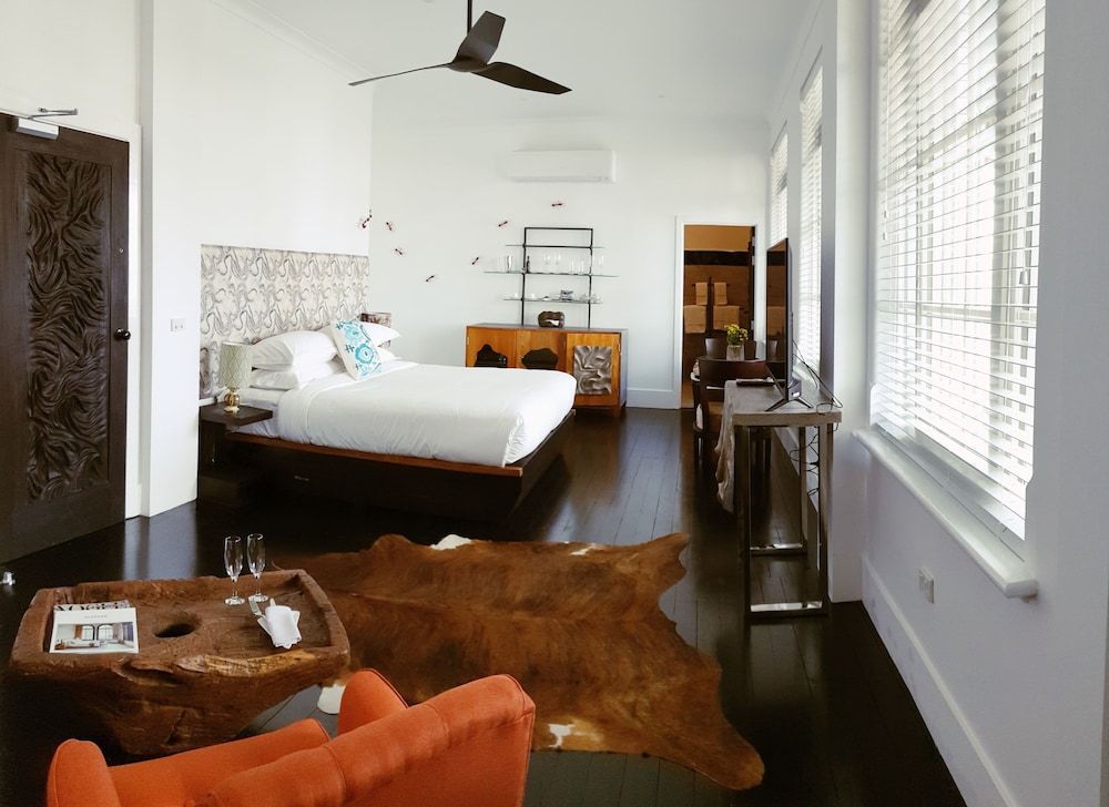 CIRCA 1928 - Albury Hart Suite