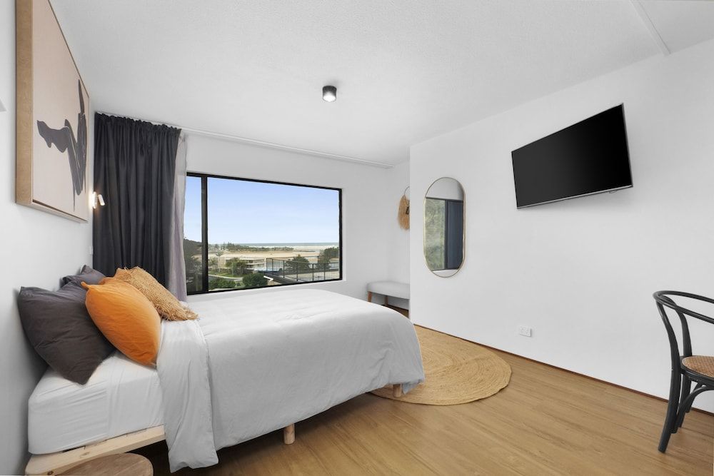 Queen Room - Ocean View - Accessible