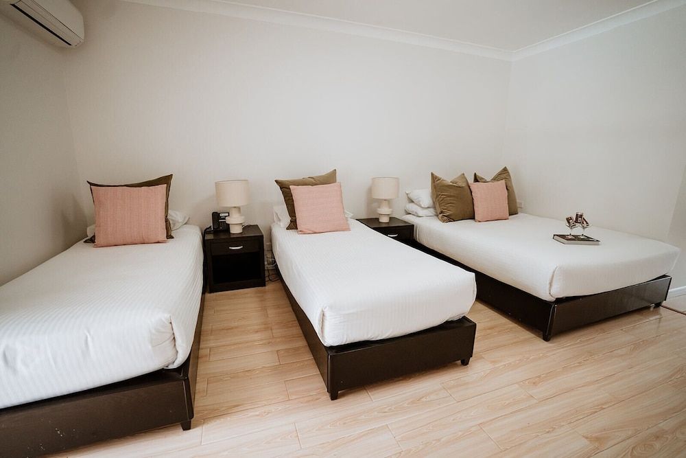 The Lodge Jamberoo Twin Room 2