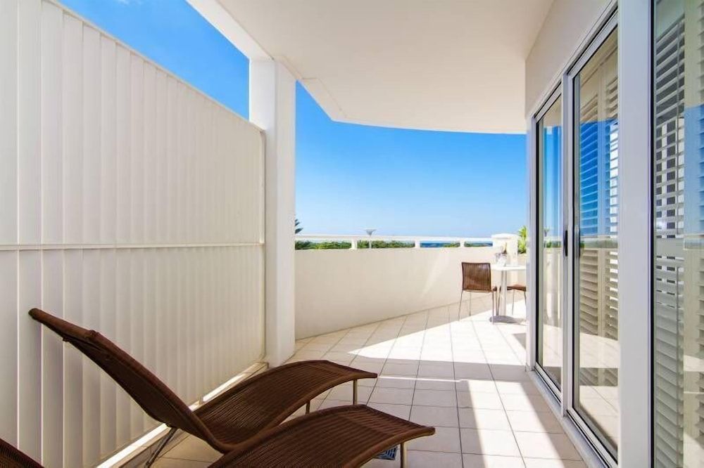 Two Bedroom Dual-Key Spa Suite with Ocean View