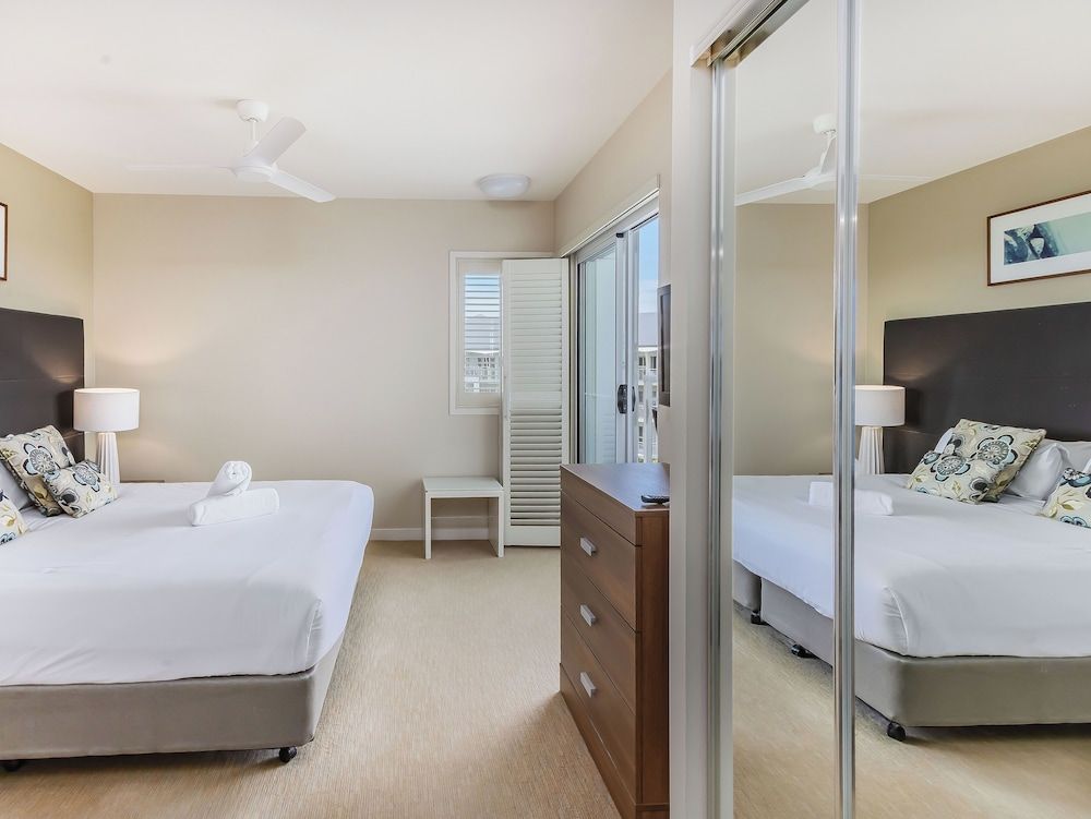 One Bedroom Spa Suite