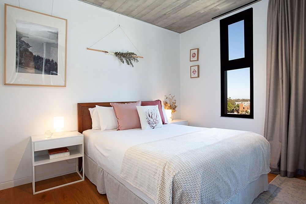 One Bedroom Apartment