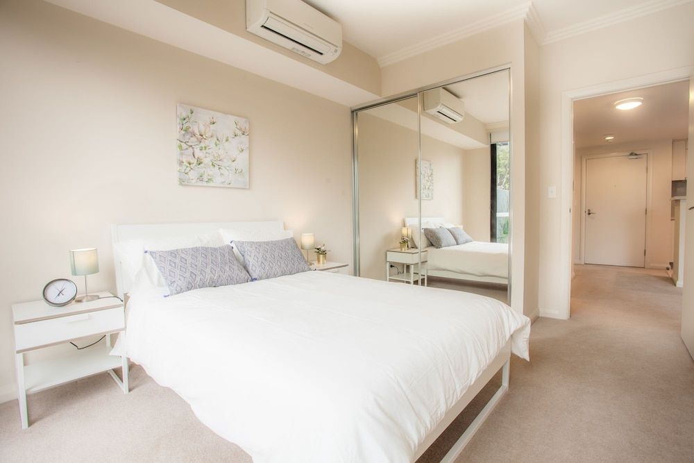 Basic Apartment (Room 101)