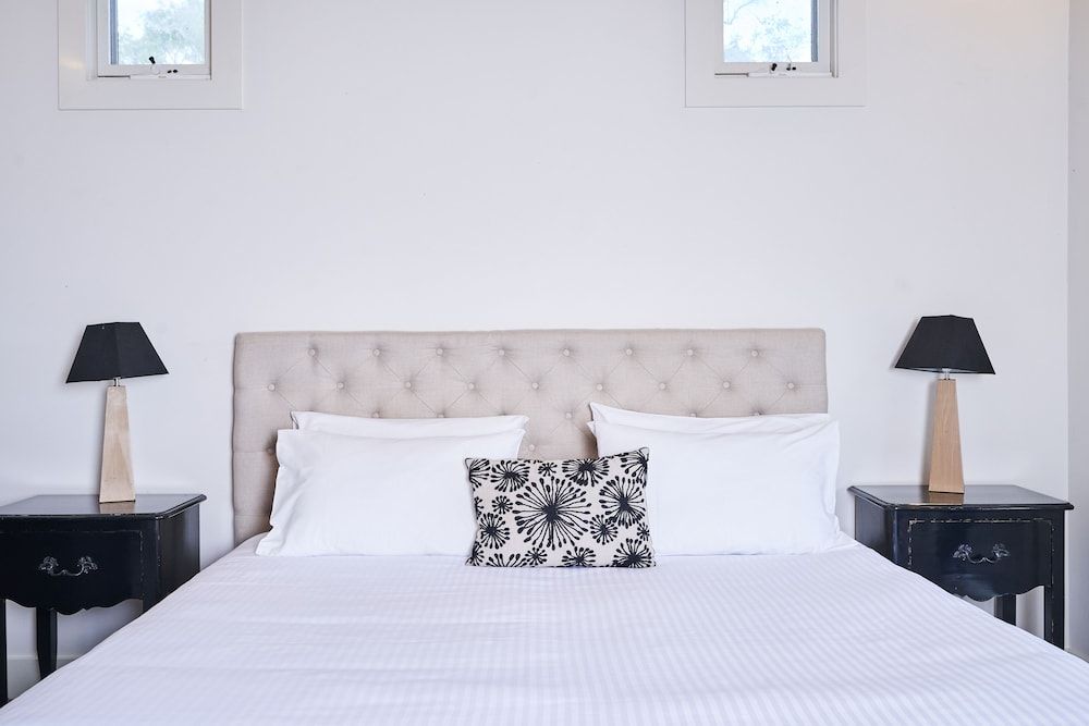 Wandin Valley Estate Oliver's Room 2