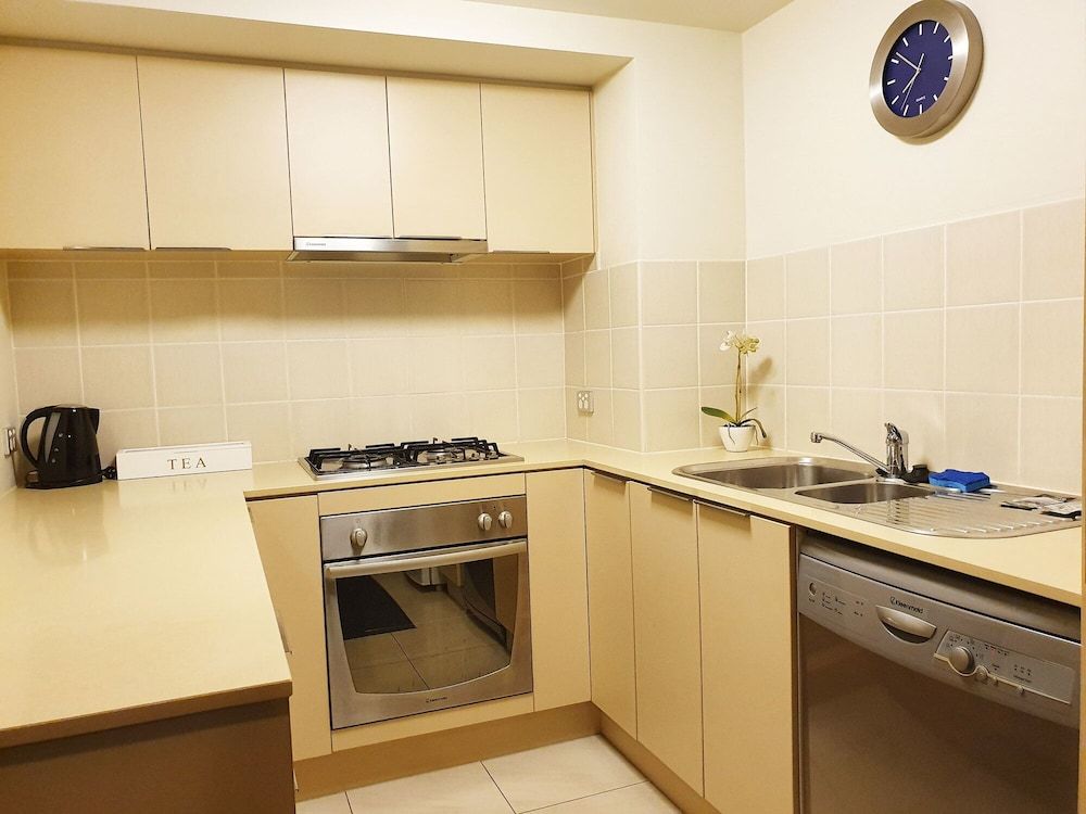 undefined City Penthouse Views Wine Pool Gym Netflix 5