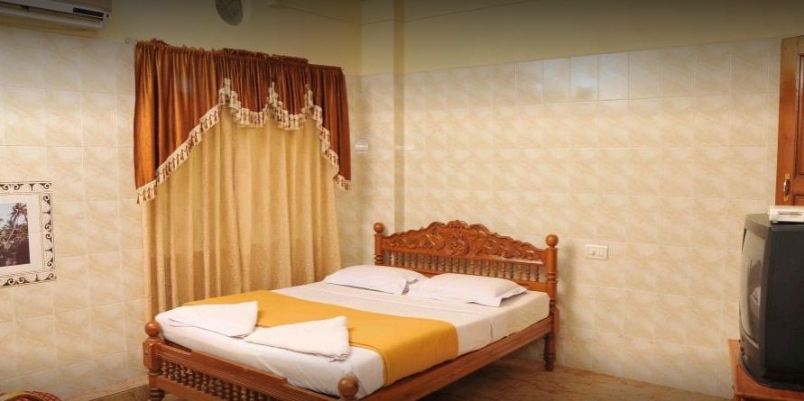 Standard Double or Twin Room with Fan