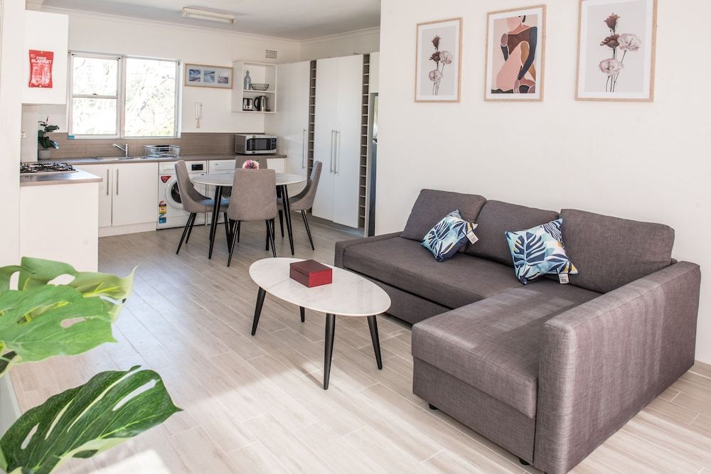 Apartment, 2 Bedrooms, Beachside