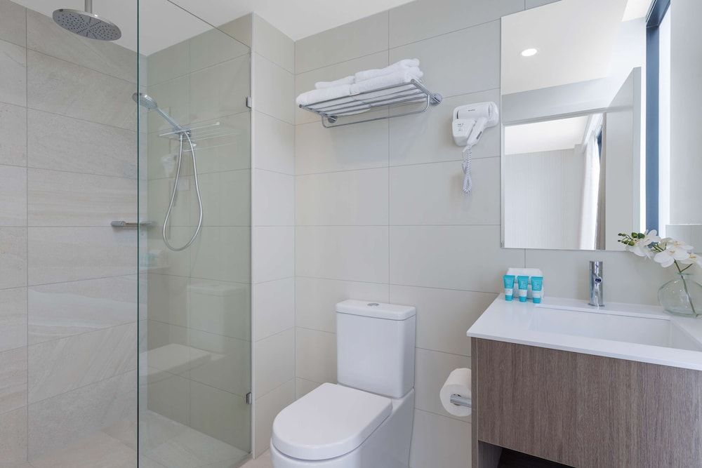 Best Western Queen Victoria Market Hotel Executive Room, Multiple Beds, Non Smoking 3