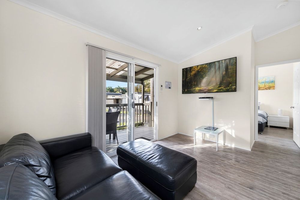 Mountain View Resort Deluxe Cabin, Garden View 6