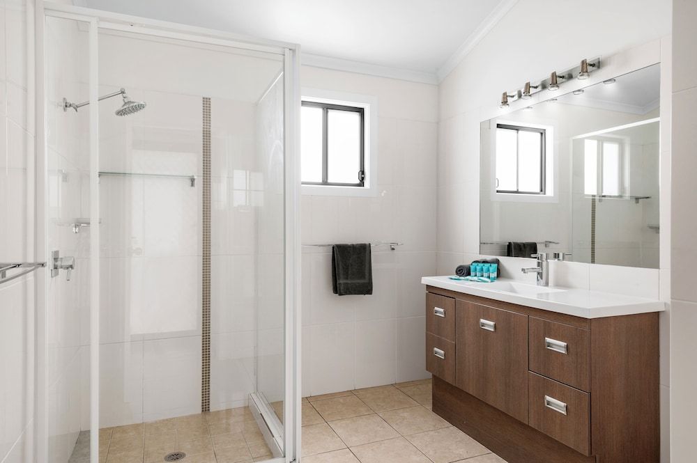 Mountain View Resort Executive Cabin 3