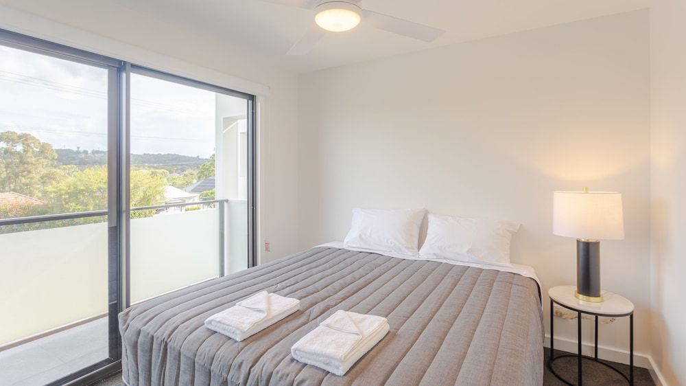 Chapel Heights Apartments Deluxe Apartment 12