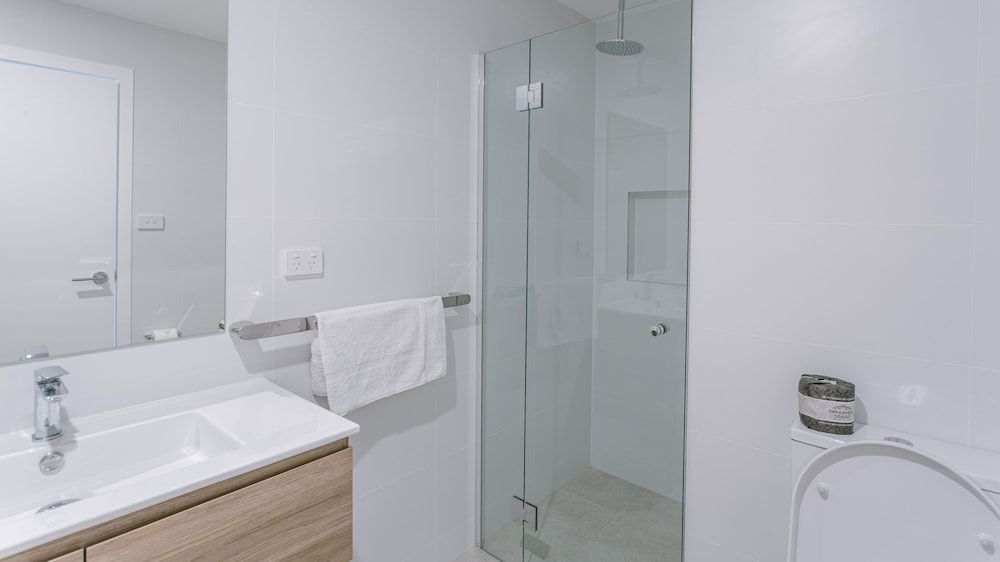 Chapel Heights Apartments Deluxe Apartment 17