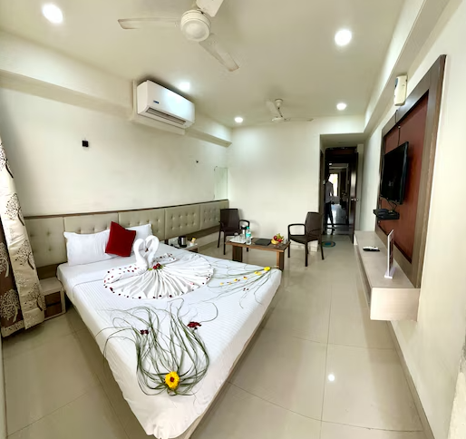 undefined Hotel Sai Chhatra 5