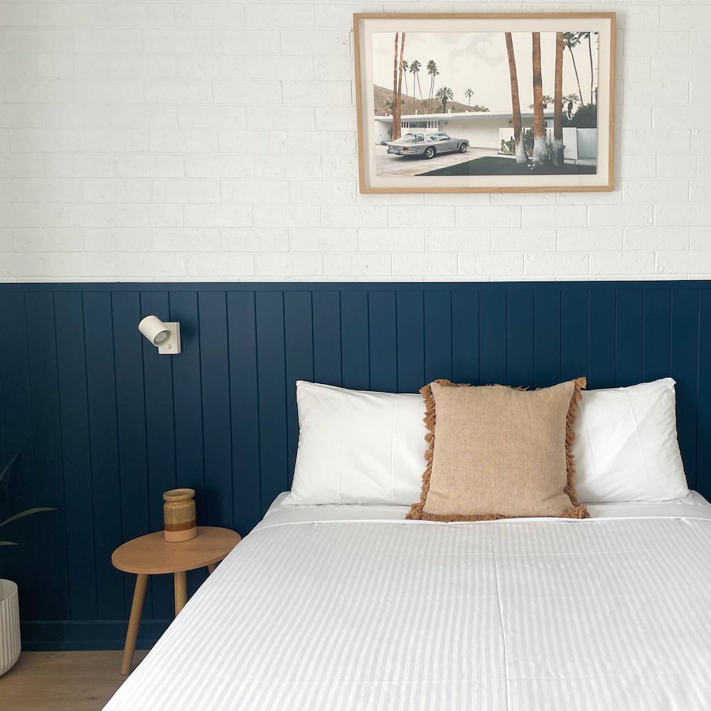 Deluxe Studio, Multiple Beds