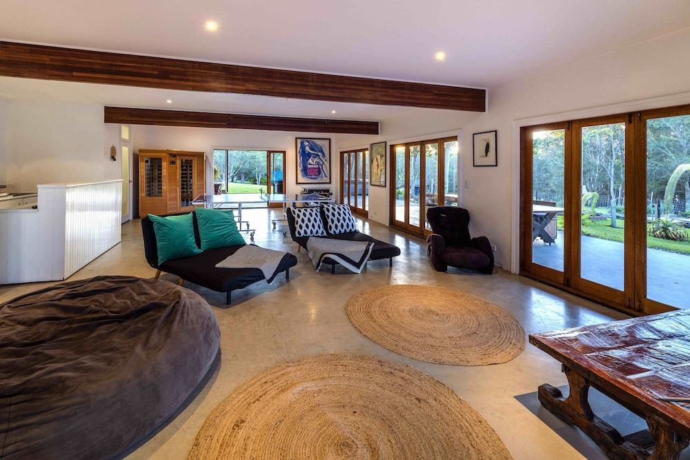 Tranquilo Beach House Family House, 6 Bedrooms 7