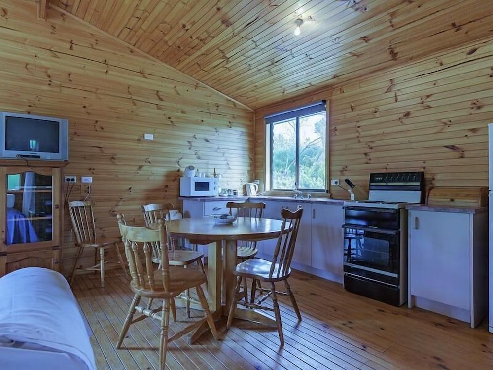 Steeles Island Retreat The Beach Cottage 1 4