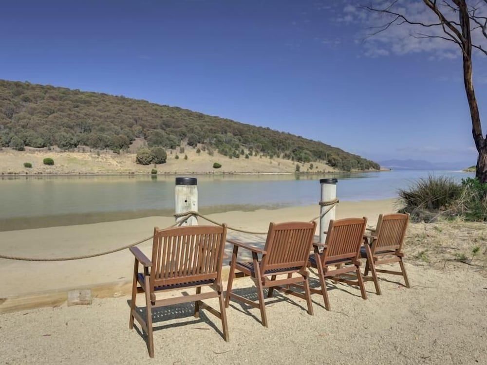 Steeles Island Retreat The Beach Homestead, 7 Bedroom 14