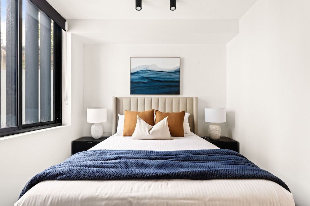 One Bedroom Apartment