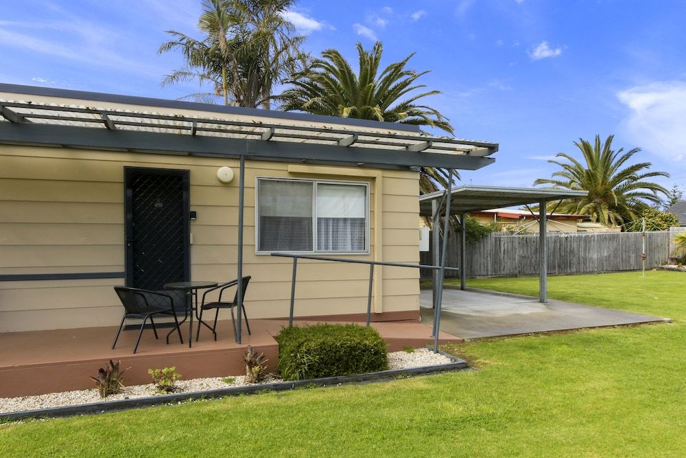 Ocean Bridge Lakes Entrance