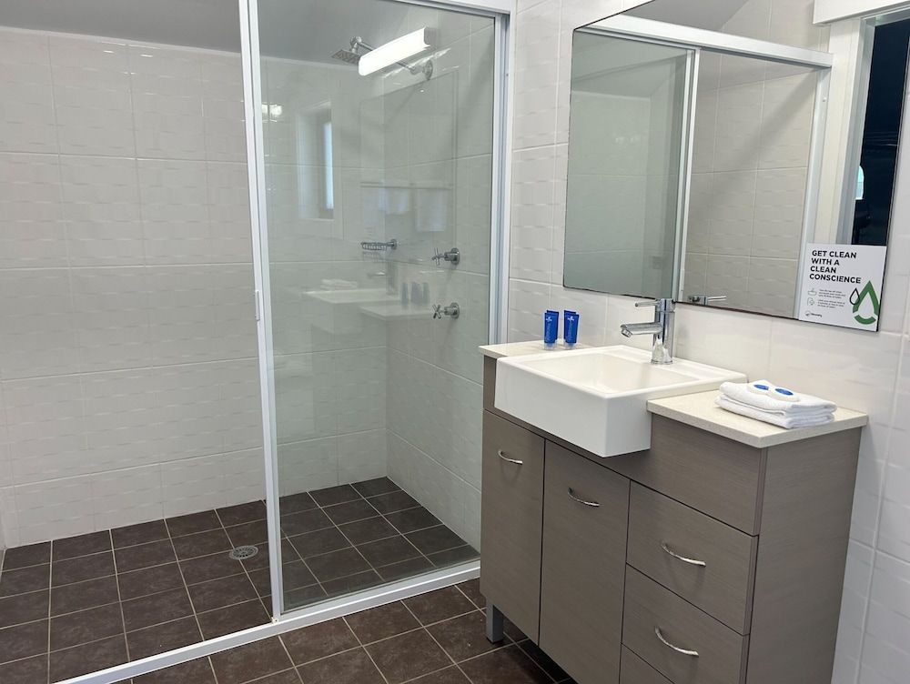 Discovery Parks - Narooma Beach Glamping Tents 3