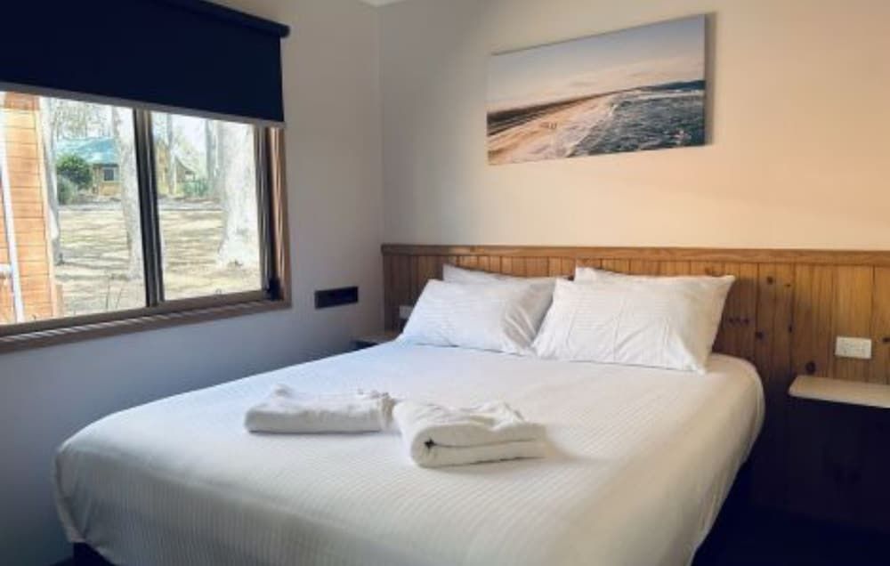 Superior Cabin - Sleeps 4