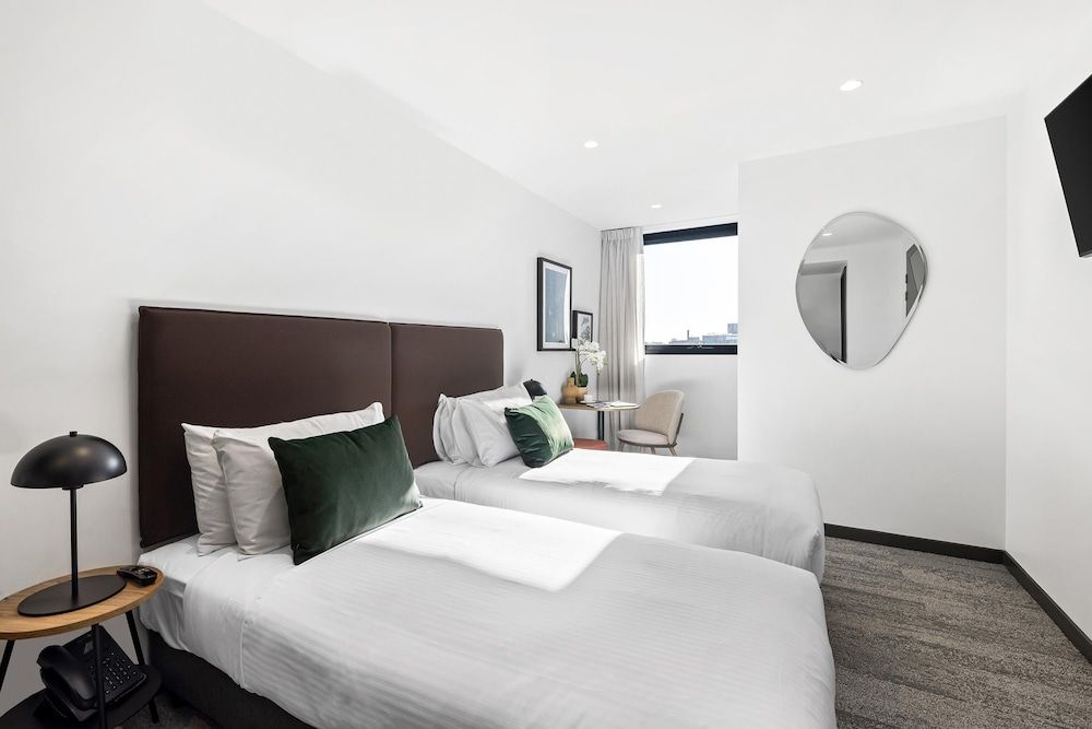 Quest Geelong Central Studio 2