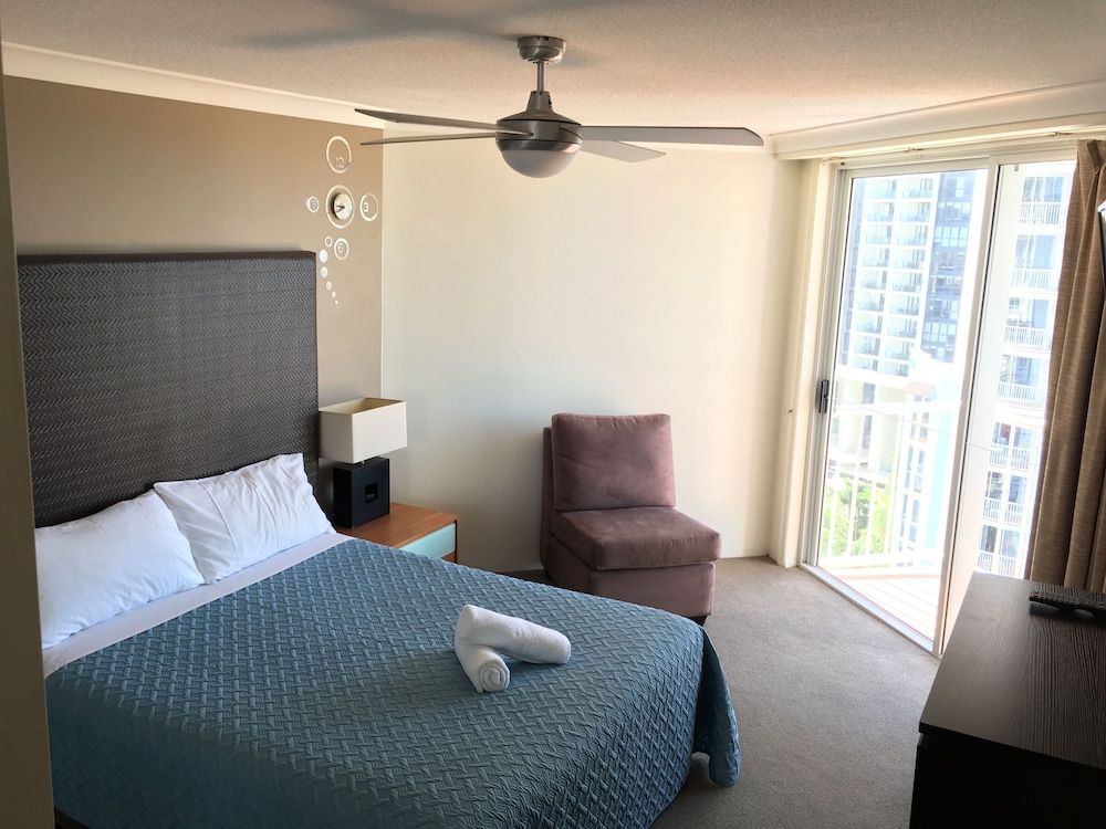 2 Bedroom Apartment with View