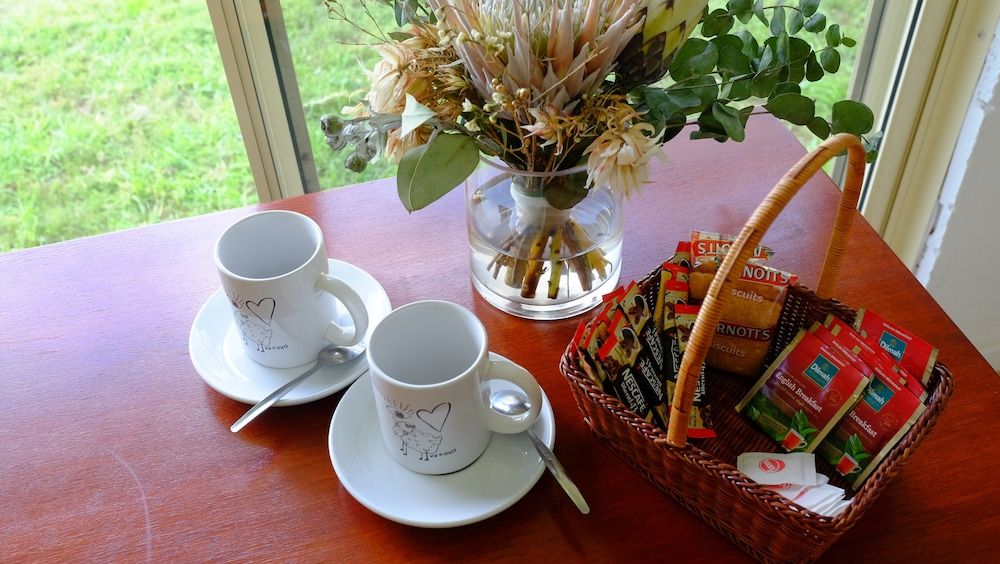 Vacy Hunter Valley Lodge Deluxe Double Room, 1 Queen Bed 4