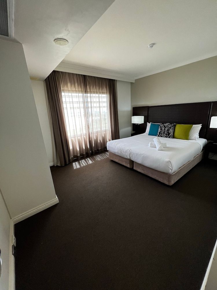 Darwin Esplanade Central Studio 3