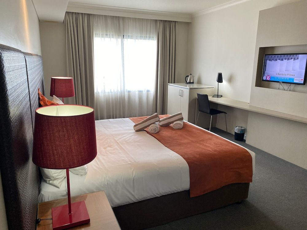 Darwin Esplanade Central Studio 2