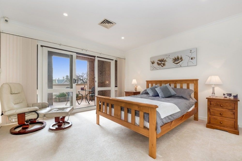 Townhome, 3 Bedrooms, 2 Bathrooms