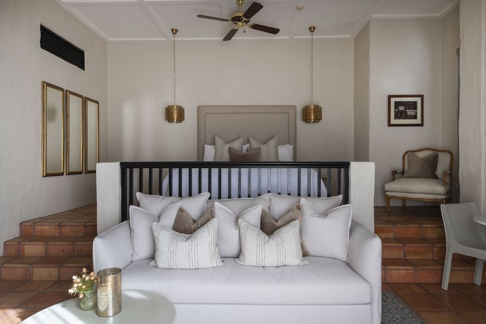 Tower Lodge Grand Spa Suite