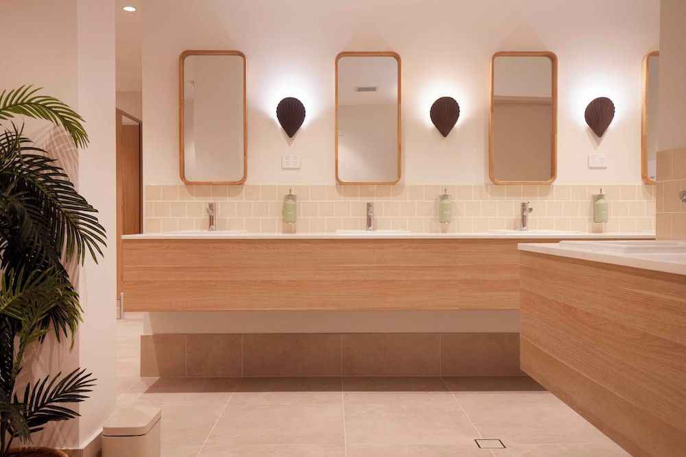 Little Drifter Cairns Private Queen Room 5