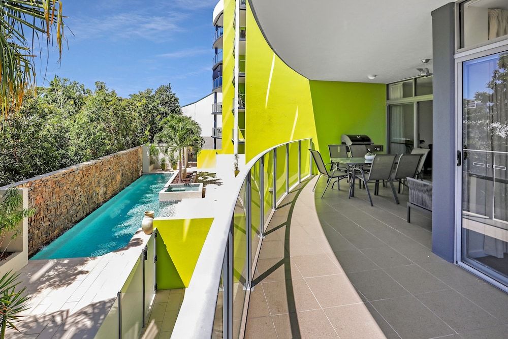 undefined Pool View City Centre Apartment 202 10