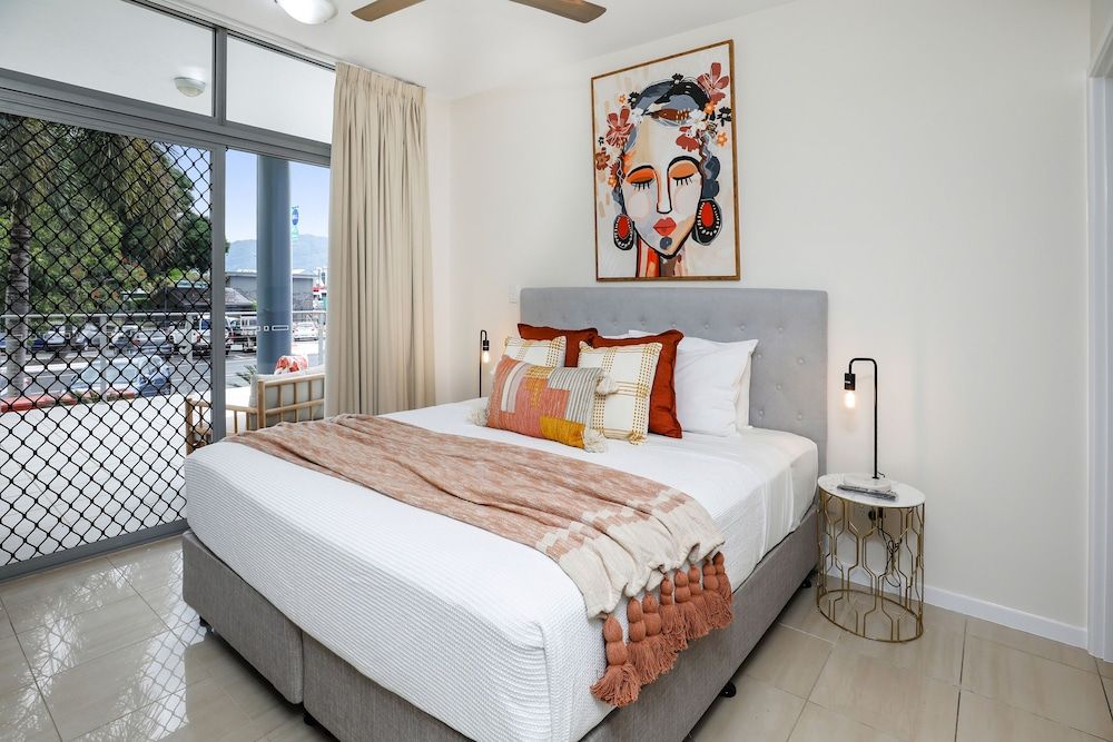 undefined Stylish Park View City Apartment 103 8