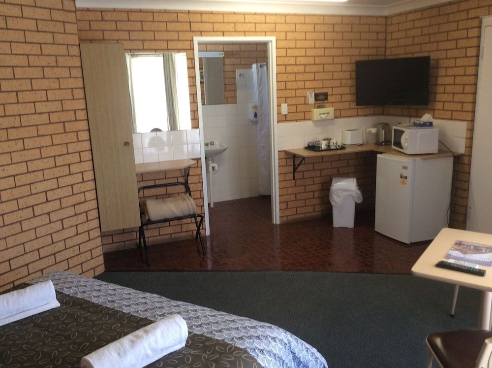 Comfort Room, 1 Queen Bed, Non Smoking