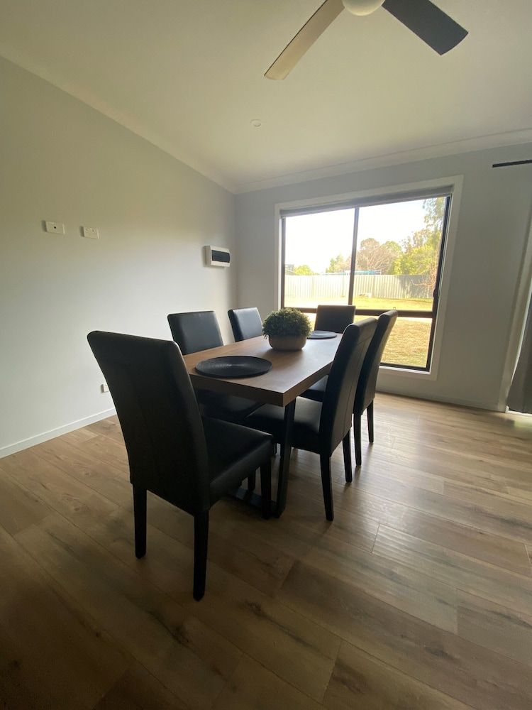 Deniliquin Pioneer Tourist Park Holiday Home, Pets Not Allowed 5