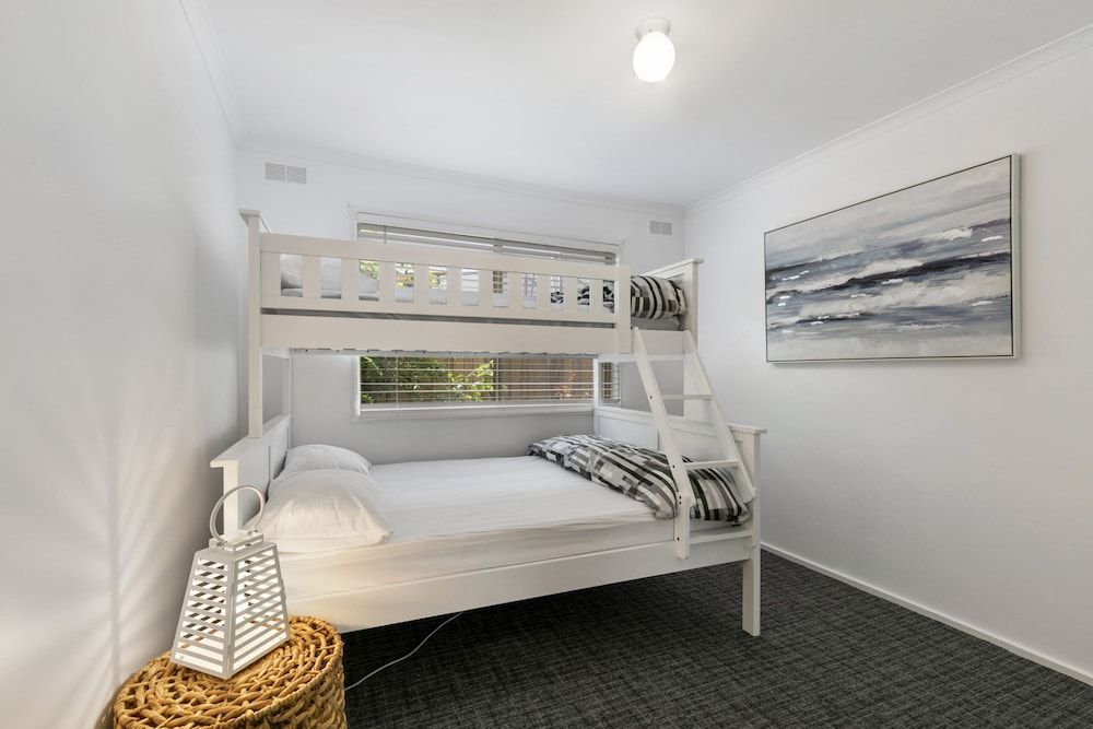 House (2 Bedrooms)
