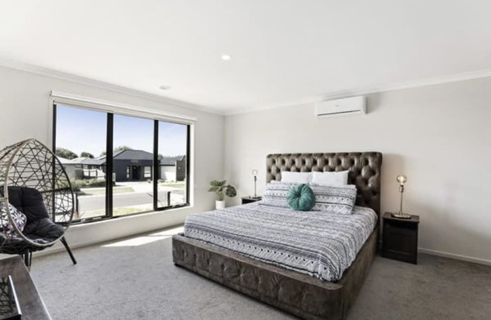 Luxury House, 4 Bedrooms, Ensuite, Garden View